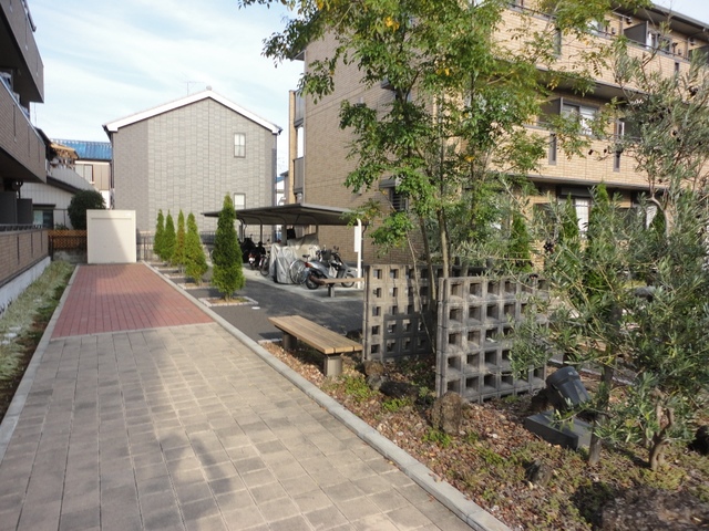 ��ʌ��������܎s����厚�w��̕ʏ��̃A�p�[�g�̂��̑�