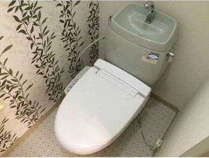 ��ʌ�����s�厚�ؑ]�C�̃A�p�[�g�̃g�C��