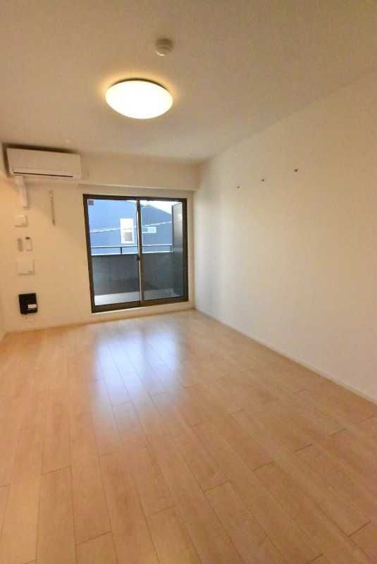 ��ʌ�����s�씵���J�P���ڂ̃A�p�[�g�̋��ԁE���r���O