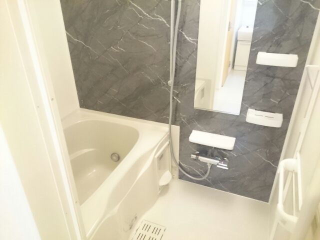 ��ʌ�����s�씵���J�P���ڂ̃A�p�[�g�̃o�X