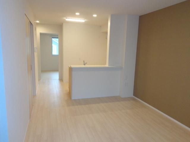 ��ʌ��������܎s��΋擌���P���ڂ̃A�p�[�g�̋��ԁE���r���O