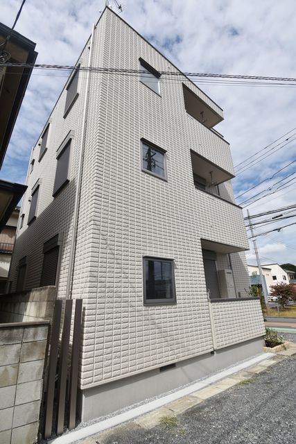 ��ʌ��������܎s��{��k�ܒ��Q���ڂ̃}���V�����̌����O��