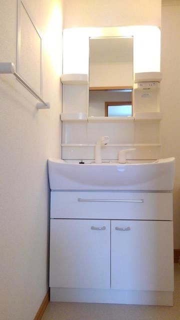 ��ʌ��������܎s��΋�{���Q���ڂ̃A�p�[�g�̐��ʏ�