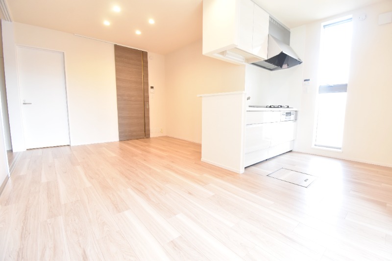 ��ʌ��������܎s��{��k�ܒ��Q���ڂ̃}���V�����̋����E���r���O