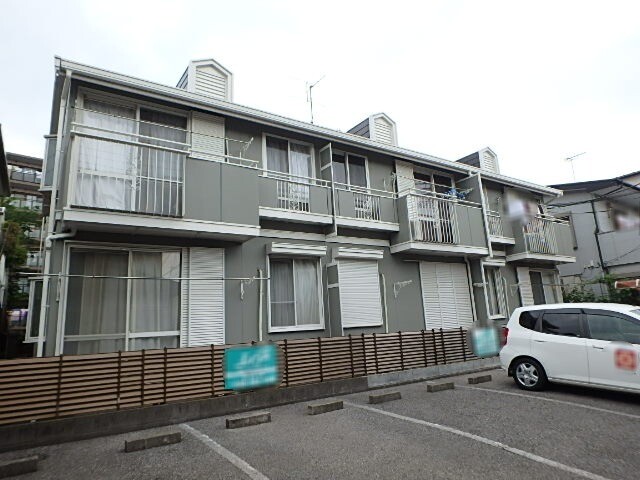 ��ʌ��������܎s�k��ޗǒ��̃A�p�[�g�̌����O��