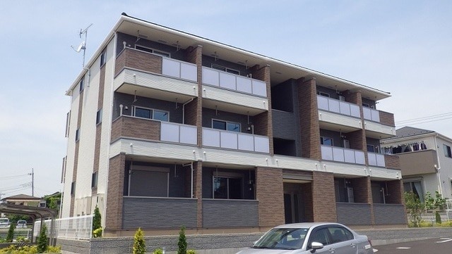 ��ʌ�����s�厚��|�̃A�p�[�g�̌����O��