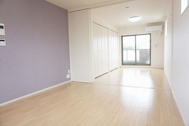 ��ʌ�����s�厚��|�̃A�p�[�g�̂��̑������E�X�y�[�X