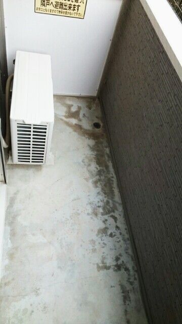 ��ʌ��������܎s�����擇���̃A�p�[�g�̃o���R�j�[