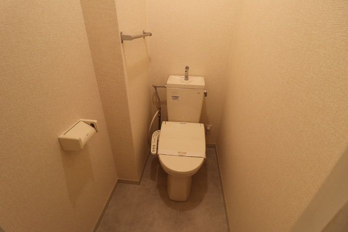 ��ʌ��������܎s�΋擌�Y�a�Q���ڂ̃A�p�[�g�̃g�C��