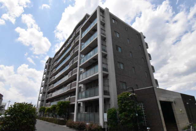 ��ʌ��������܎s�΋�厚���̃}���V�����̌����O��