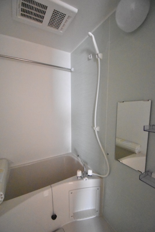 ��ʌ��������܎s������厚�@���̃A�p�[�g�̃o�X