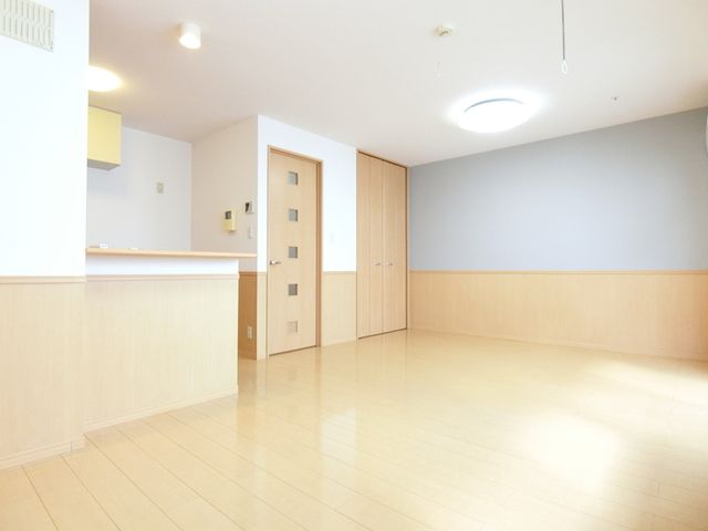 ��ʌ��������܎s����O���T���ڂ̃A�p�[�g�̋��ԁE���r���O