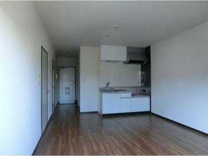 ��ʌ��������܎s�������J�W���ڂ̃}���V�����̋����E���r���O