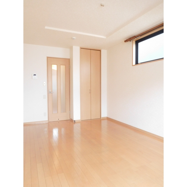 ��ʌ�����s�O�c�a�Q���ڂ̃}���V�����̂��̑������E�X�y�[�X