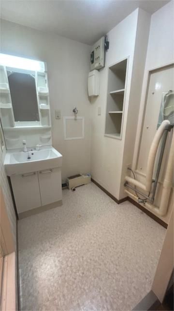 ��ʌ��z�J�s�厚��[�̃A�p�[�g�̐��ʏ�