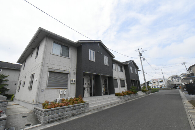 ��ʌ��������܎s������ۃ��蒬�̃A�p�[�g�̌����O��