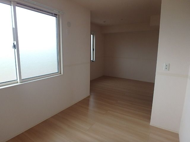 ��ʌ��������܎s������ۃ��蒬�̃A�p�[�g�̂��̑������E�X�y�[�X