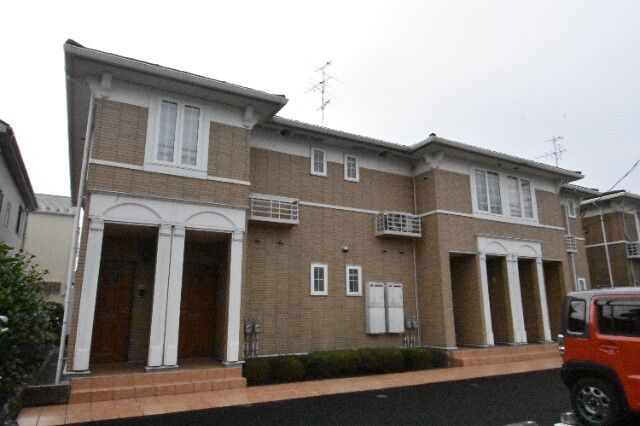 ��ʌ��������܎s��΋�{���Q����3-17�̃A�p�[�g�̌����O��