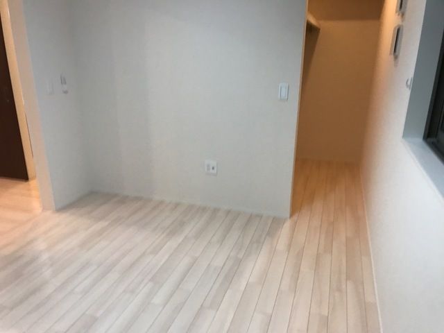 ��ʌ��������܎s��΋擌��΂T���ڂ̃A�p�[�g�̂��̑������E�X�y�[�X