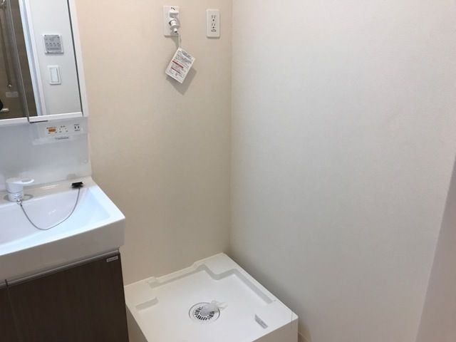 ��ʌ��������܎s��΋擌��΂T���ڂ̃A�p�[�g�̂��̑��ݔ�