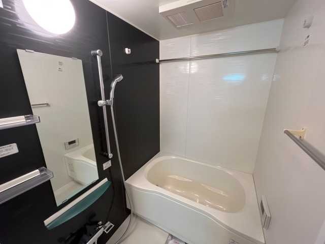 ��ʌ��������܎s�΋�����R���ڂ̃}���V�����̃o�X