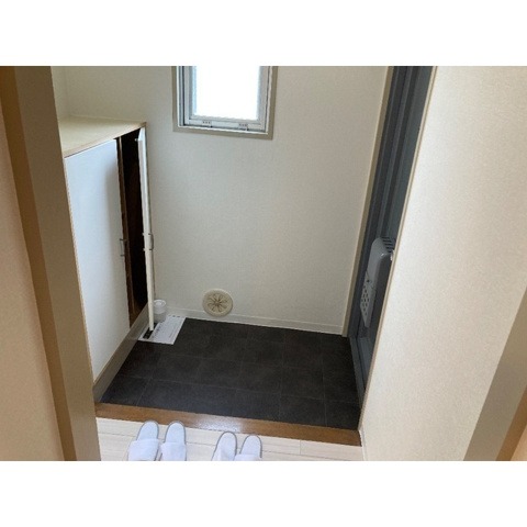 ��ʌ��������܎s��{��听���R���ڂ̃}���V�����̌���