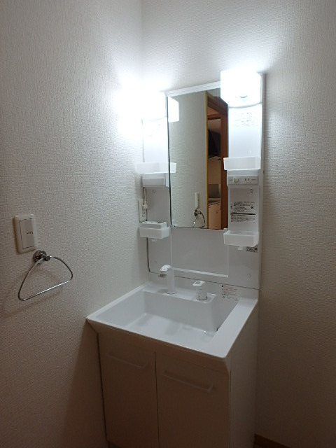 ��ʌ��������܎s������厚�쒆��̃A�p�[�g�̐��ʏ�