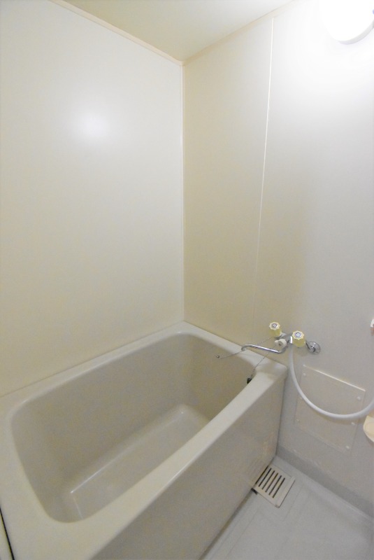 ��ʌ�����s�����J�{���S���ڂ̃}���V�����̃o�X