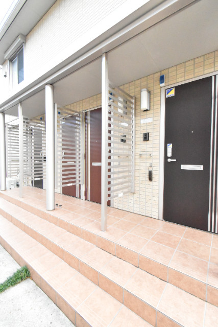 ��ʌ��������܎s�΋�����U���ڂ̃A�p�[�g�̃G���g�����X