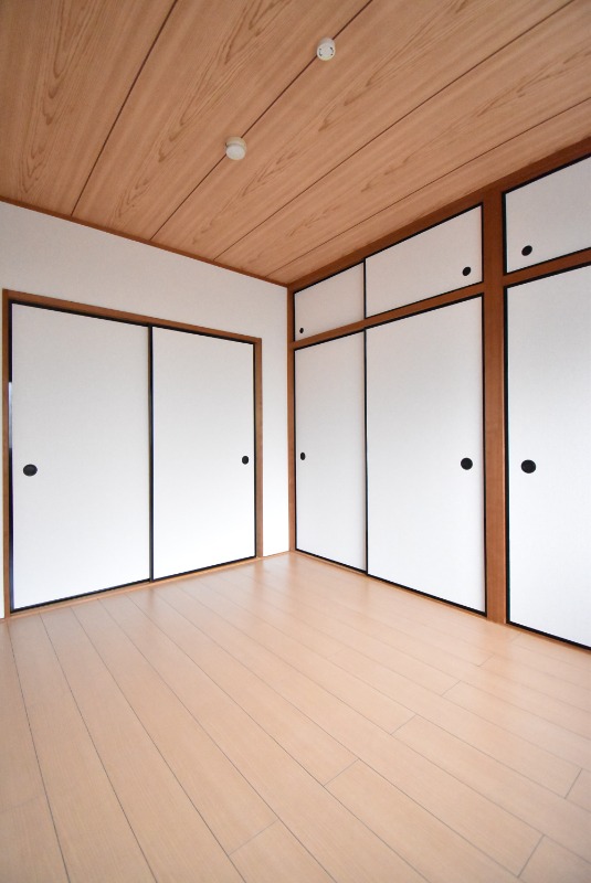 ��ʌ�����s�����J�{���S���ڂ̃}���V�����̂��̑������E�X�y�[�X