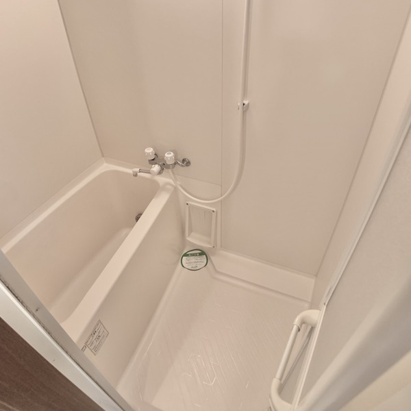 ��ʌ��������܎s��{��㏬���̃A�p�[�g�̃o�X