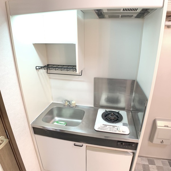 ��ʌ��������܎s��{��㏬���̃A�p�[�g�̃L�b�`��