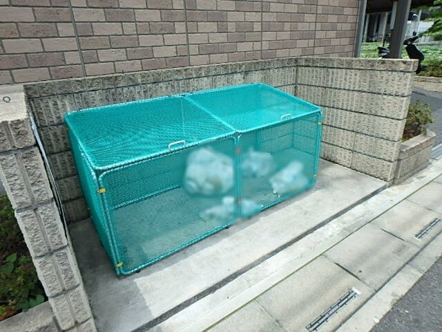 ��ʌ��������܎s�k�捡�H���̃A�p�[�g�̂��̑�