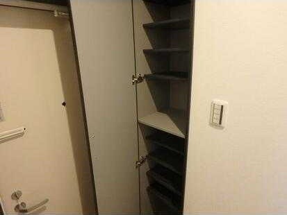 ��ʌ��z�J�s���C�N�^�E���U���ڂ̃A�p�[�g�̎��[