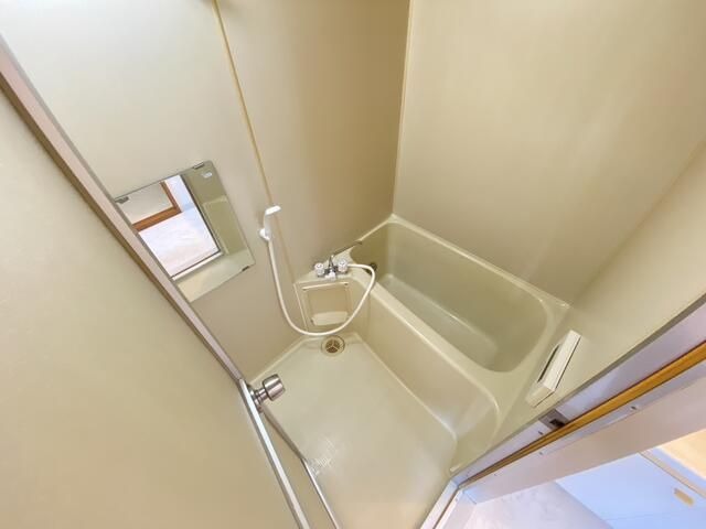 ��ʌ�����s�k����Q���ڂ̃}���V�����̃o�X