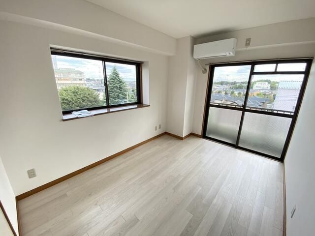 ��ʌ�����s�k����Q���ڂ̃}���V�����̂��̑������E�X�y�[�X