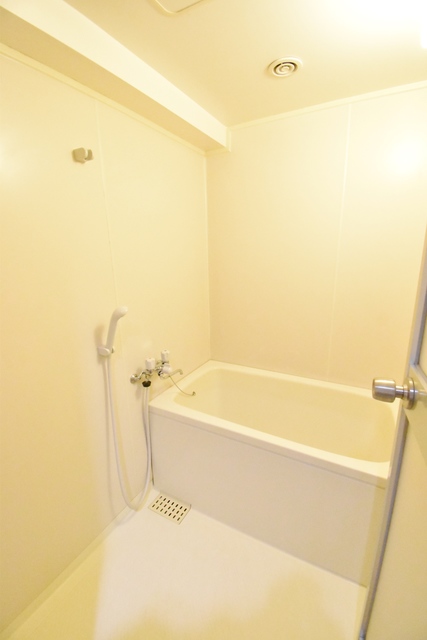 ��ʌ��z�J�s�{�{���R���ڂ̃}���V�����̃o�X