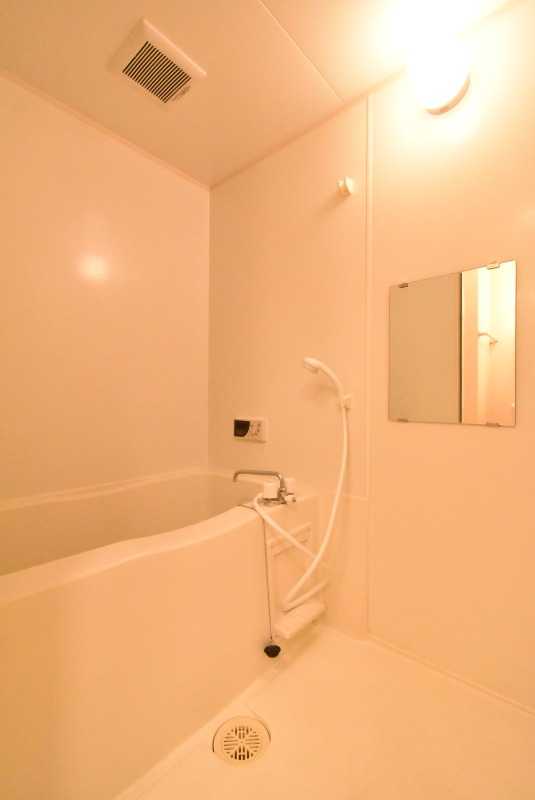 ��ʌ��z�J�s�쒬�R���ڂ̃A�p�[�g�̃o�X