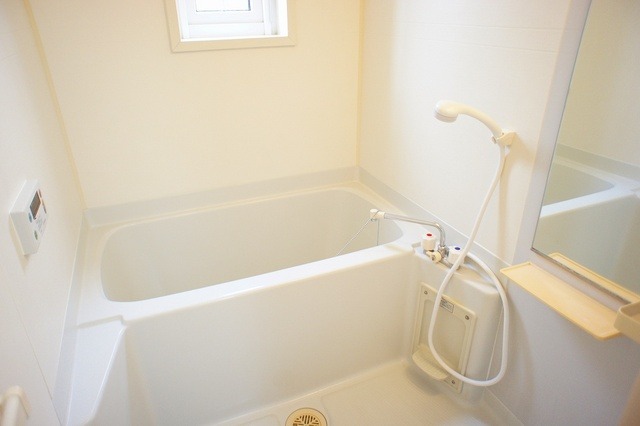 ��ʌ��z�J�s�쒬�R���ڂ̃A�p�[�g�̃o�X