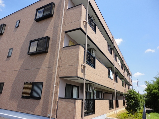 ��ʌ��������܎s����厚���m��̃}���V�����̌����O��