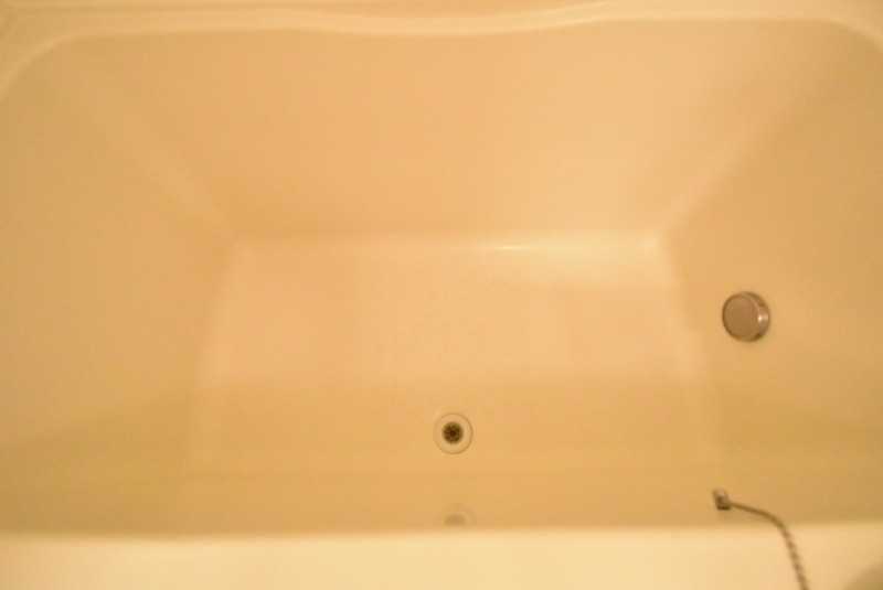 ��ʌ��z�J�s�쒬�R���ڂ̃A�p�[�g�̃o�X