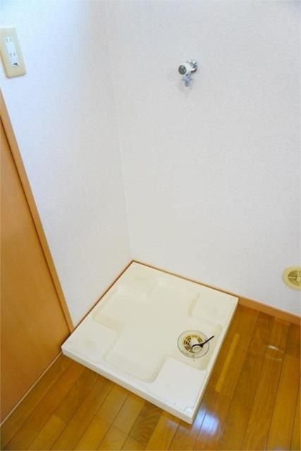 ��ʌ�����s�厚������̃}���V�����̂��̑��ݔ�