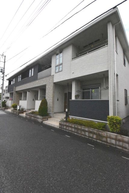 ��ʌ��z�J�s���z�J�P�O����17-6�̃A�p�[�g�̌����O��