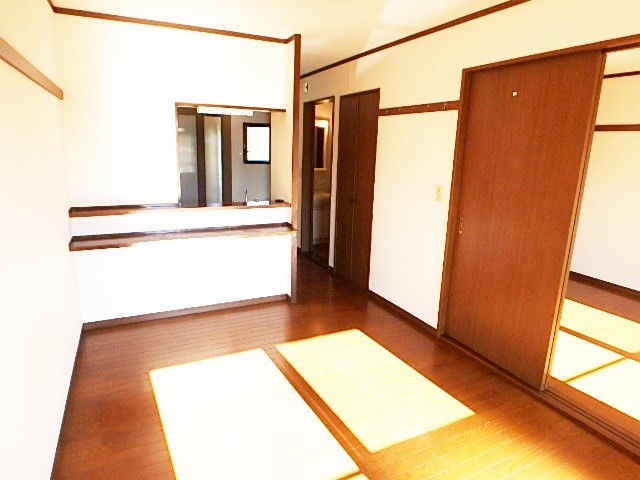 ��ʌ��������܎s��{��O���P���ڂ̃}���V�����̋��ԁE���r���O