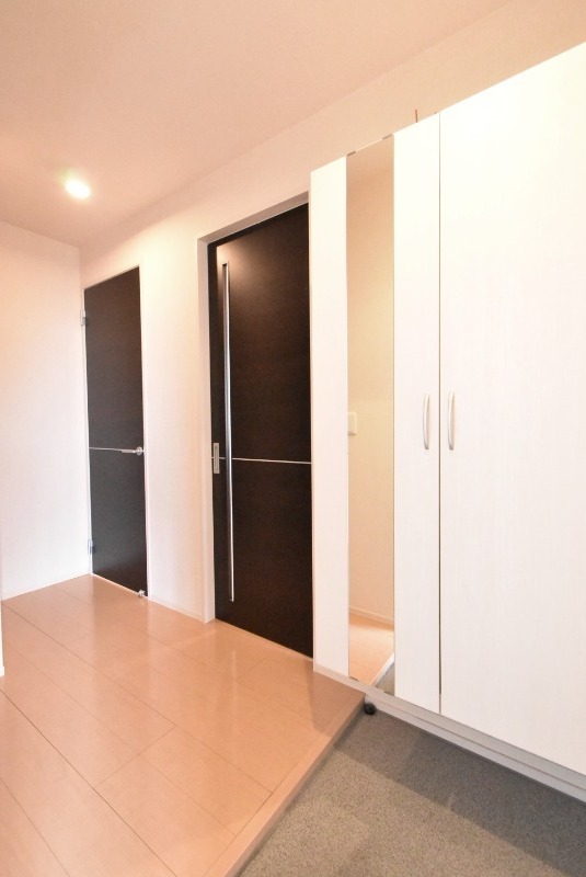 ��ʌ��z�J�s���������̃A�p�[�g�̌���