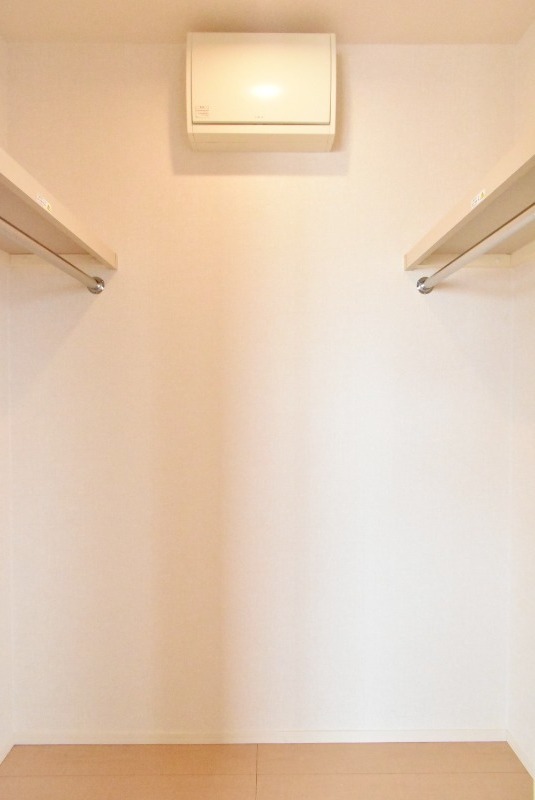 ��ʌ��z�J�s���������̃A�p�[�g�̎��[