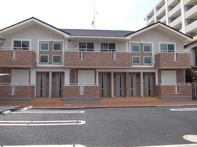 ��ʌ��z�J�s�����쒬�̃A�p�[�g�̃G���g�����X