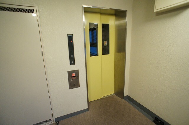 ��ʌ�����s�씵���J�T���ڂ̃}���V�����̂��̑�