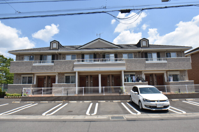 ��ʌ��k�����S�ɓޒ��h�S���ڂ̃A�p�[�g�̃G���g�����X