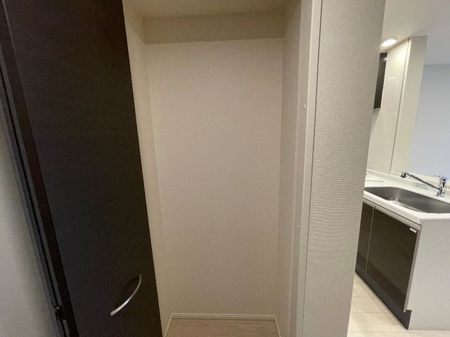 ��ʌ��������܎s���搼��{�Q���ڂ̃A�p�[�g�̎��[